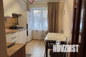 3-к квартира, посуточно, 62м2, 1/5 этаж