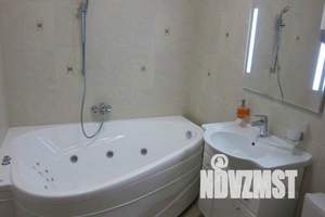 1-к квартира, посуточно, 10м2, 1/1 этаж