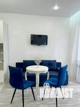 Студия квартира, посуточно, 35м2, 4/13 этаж