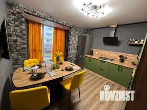 1-к квартира, посуточно, 50м2, 2/10 этаж