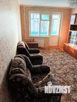 3-к квартира, на длительный срок, 61000м2, 4/5 этаж