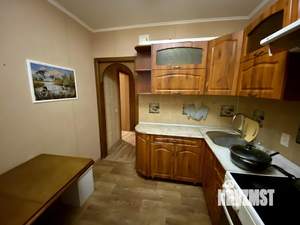 2-к квартира, вторичка, 50м2, 1/10 этаж