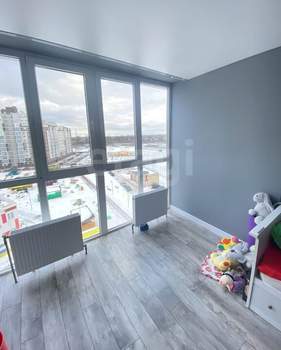 3-к квартира, вторичка, 76м2, 8/13 этаж