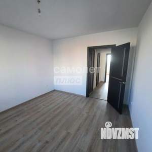 3-к квартира, вторичка, 64м2, 9/17 этаж