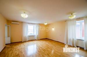 4-к квартира, вторичка, 143м2, 4/6 этаж