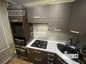 2-к квартира, вторичка, 62м2, 1/10 этаж