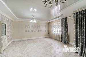 3-к квартира, вторичка, 106м2, 2/5 этаж