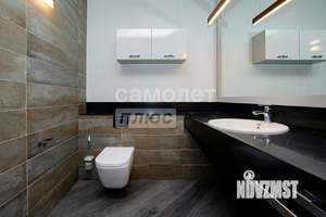 2-к квартира, вторичка, 68м2, 1/16 этаж