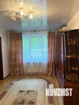 4-к квартира, вторичка, 61м2, 1/5 этаж