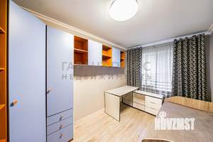 3-к квартира, вторичка, 64м2, 1/10 этаж