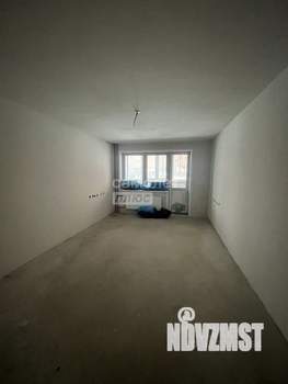 2-к квартира, вторичка, 76м2, 1/18 этаж