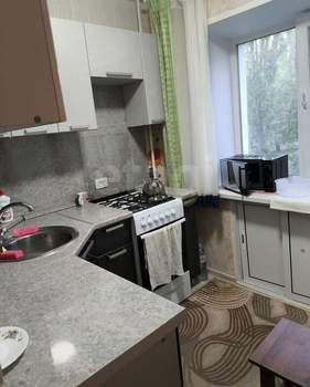 2-к квартира, вторичка, 40м2, 3/5 этаж