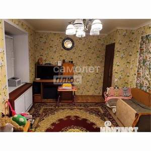 2-к квартира, вторичка, 43м2, 3/3 этаж