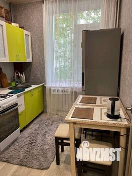 2-к квартира, вторичка, 53м2, 1/4 этаж