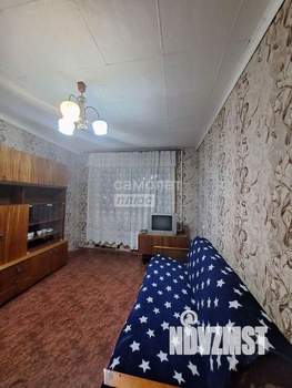 2-к квартира, вторичка, 50м2, 9/9 этаж