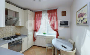 2-к квартира, вторичка, 52м2, 4/10 этаж