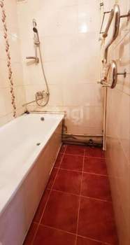 2-к квартира, вторичка, 44м2, 1/5 этаж