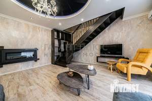 4-к квартира, вторичка, 140м2, 9/10 этаж