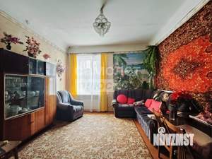 3-к квартира, вторичка, 72м2, 1/3 этаж