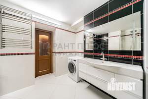 4-к квартира, вторичка, 146м2, 10/16 этаж