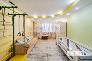 4-к квартира, вторичка, 105м2, 13/15 этаж