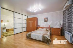 1-к квартира, вторичка, 83м2, 5/5 этаж