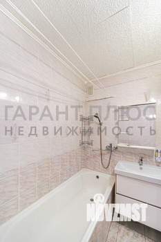 2-к квартира, вторичка, 51м2, 1/10 этаж