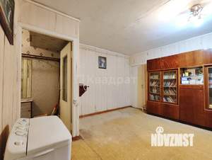 2-к квартира, вторичка, 44м2, 1/5 этаж