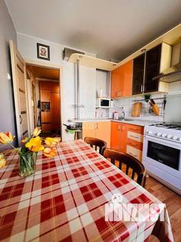 3-к квартира, вторичка, 63м2, 5/10 этаж