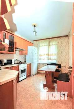 3-к квартира, вторичка, 64м2, 1/10 этаж