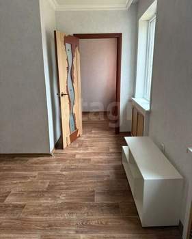 2-к квартира, вторичка, 50м2, 1/1 этаж