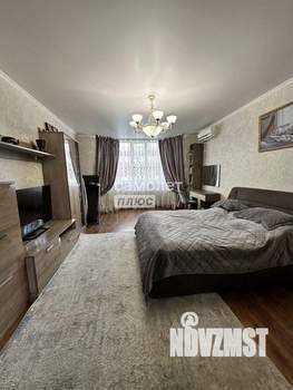 2-к квартира, вторичка, 77м2, 1/11 этаж