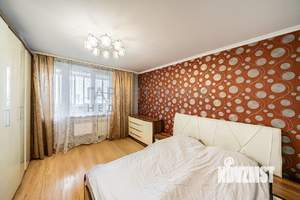 4-к квартира, вторичка, 105м2, 13/15 этаж