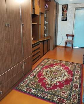 3-к квартира, вторичка, 56м2, 9/9 этаж