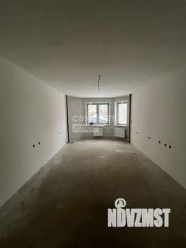 2-к квартира, вторичка, 76м2, 1/18 этаж