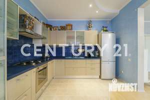 3-к квартира, вторичка, 139м2, 2/8 этаж