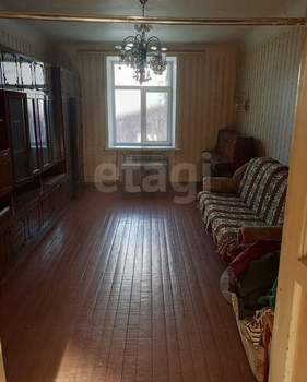 3-к квартира, вторичка, 70м2, 2/4 этаж