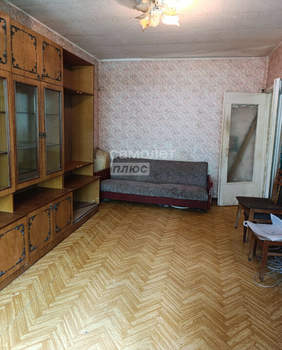 3-к квартира, вторичка, 63м2, 5/9 этаж