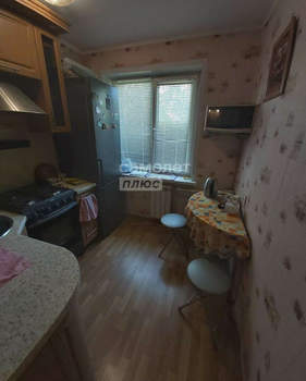 3-к квартира, вторичка, 47м2, 5/5 этаж