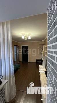 2-к квартира, вторичка, 32м2, 1/4 этаж