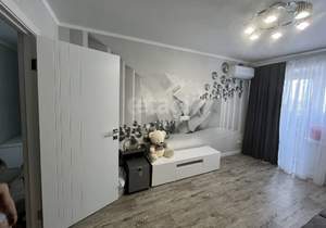 2-к квартира, вторичка, 44м2, 1/6 этаж