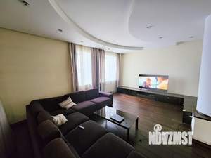 3-к квартира, вторичка, 118м2, 7/7 этаж