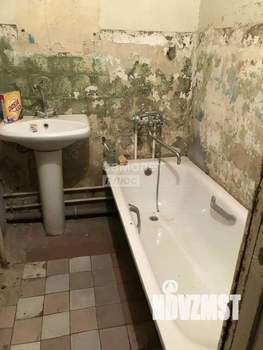 2-к квартира, вторичка, 42м2, 1/3 этаж