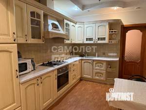 4-к квартира, вторичка, 133м2, 4/10 этаж