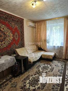 2-к квартира, вторичка, 45м2, 1/5 этаж