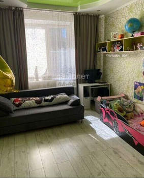 3-к квартира, вторичка, 56м2, 1/4 этаж