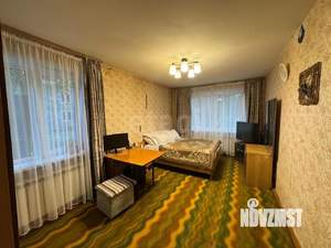 3-к квартира, вторичка, 61м2, 1/5 этаж