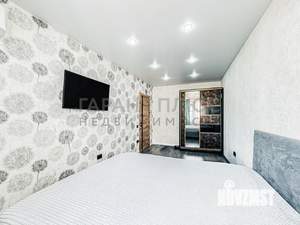 3-к квартира, вторичка, 82м2, 11/18 этаж