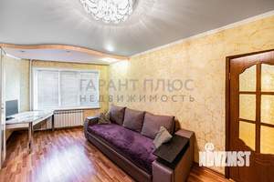3-к квартира, вторичка, 64м2, 1/10 этаж