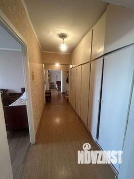 3-к квартира, вторичка, 68м2, 9/9 этаж